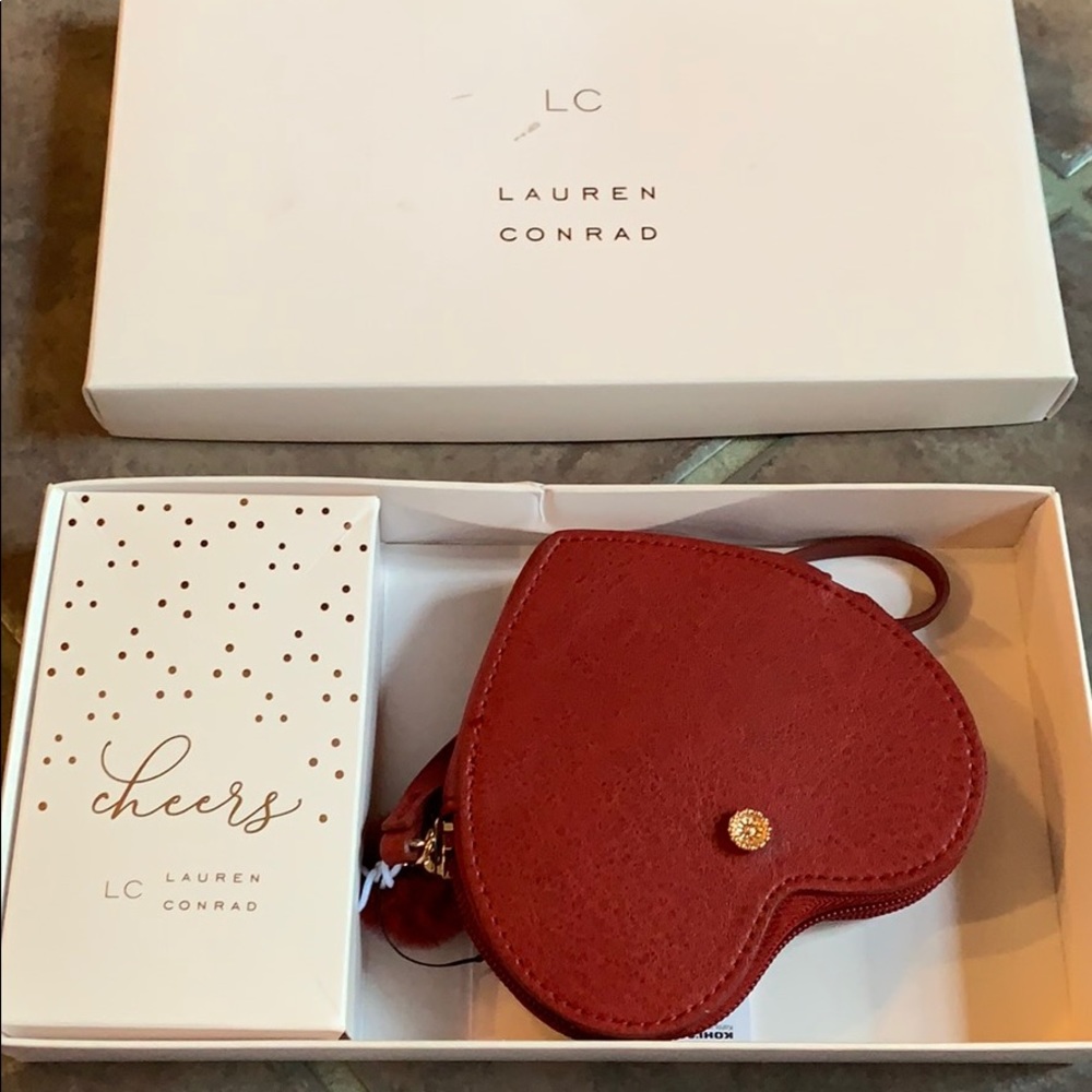 BRAND NEW Heart Wristlet